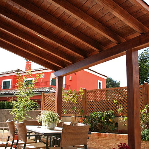 Techumbre y pérgolas de madera